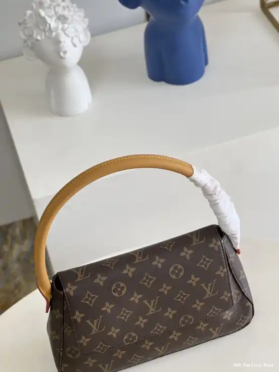 Aaa replica ru Vuitton looping Louis bag-24x21x9cm 0615